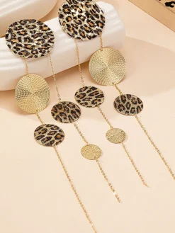 Beautiful pendant earrings