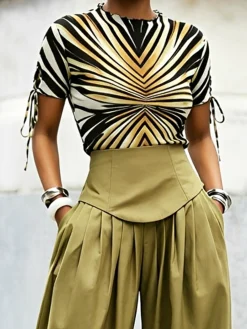 Casual Abstract Graphic Stand Collar T-shirt
