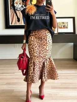 Cotton Urban Text Letters Printing T-shirt With Brooch