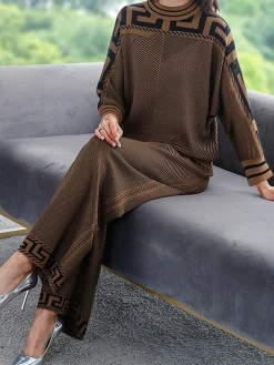Crew Neck Loose Urban Geometric Sweater
