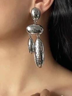 Elegant And stylish Geometric Alloy Earrings