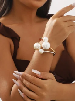Elegant Asymmetrical Faux Pearl Cuff Bracelet