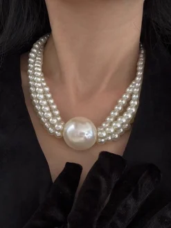 Elegant Beaded Multi-layer Necklace
