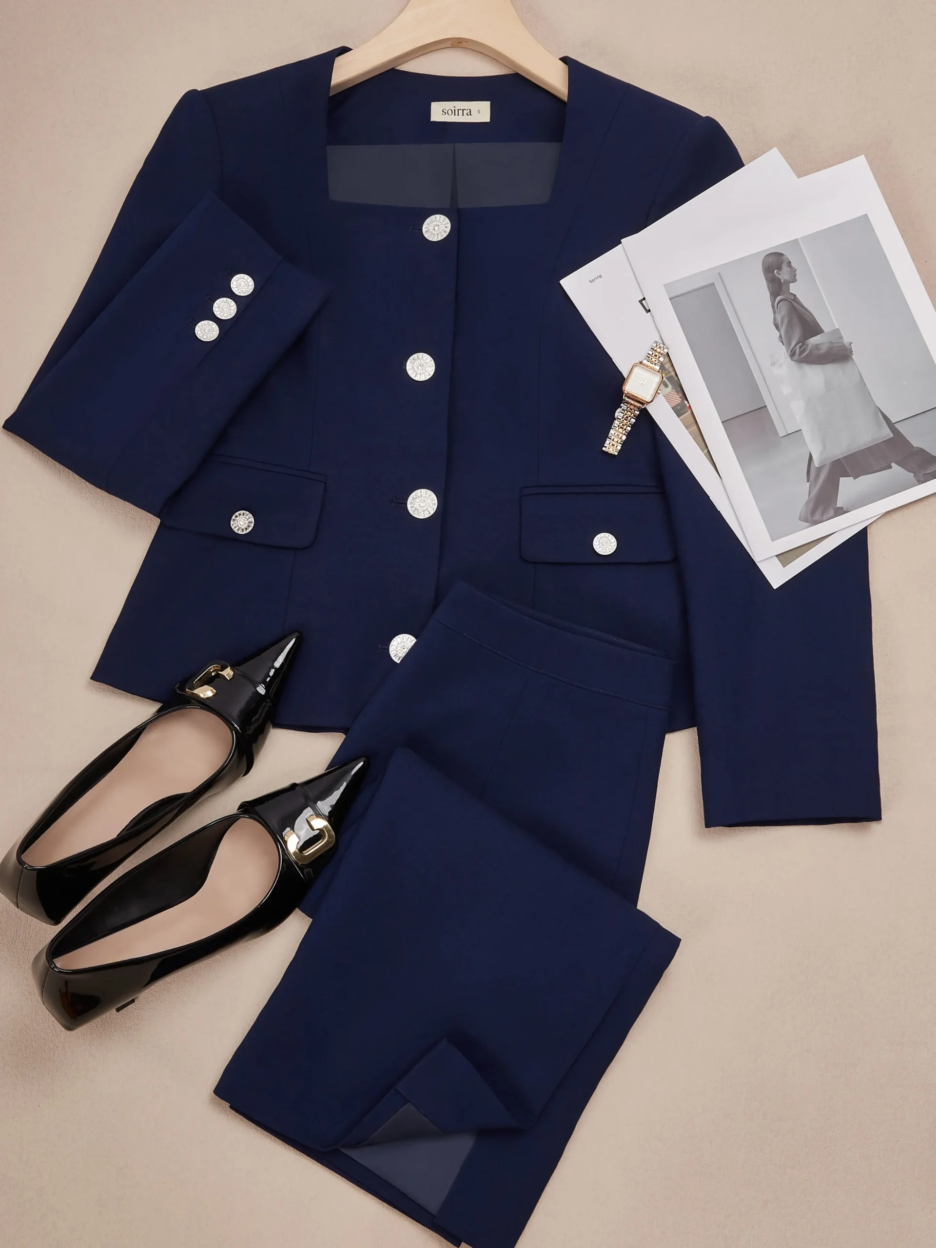 Elegant Buttoned Plain Square Neck Blazer