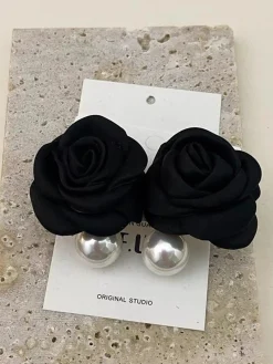 Elegant Flower Imitation Pearl Dangle Earrings