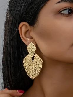 Elegant Plain Dangle