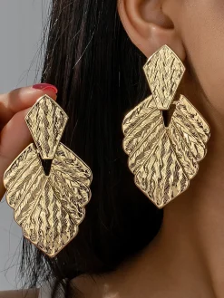 Elegant Plain Dangle