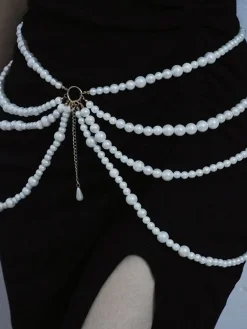 Elegant Plain Pearl Belt