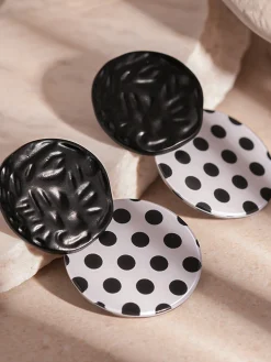 Elegant Polka Dots Dangle