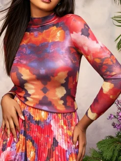 Elegant Random Print Printing Half Open Collar T-shirt