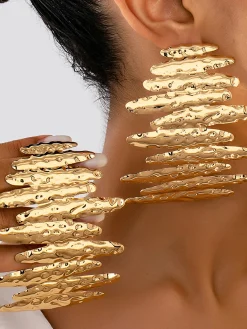 Exaggerated Geometric Earrings With Pleats