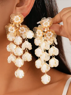 Mother-of-pearl Flower And Tassel Earrings With Silver Posts