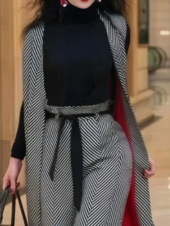 Urban Buttoned Herringbone Cross Neck Vest