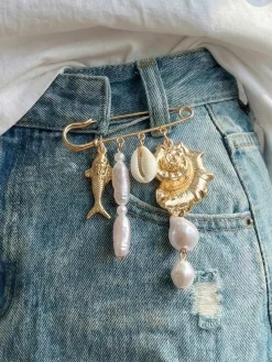 Urban Plain Brooch