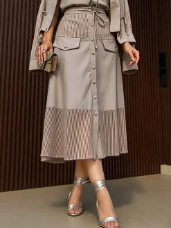 Urban Split Joint Buttoned Pockets Lace-up Plain Midi Skirt
