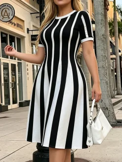 Urban Striped Printing Crew Neck Midi Dress