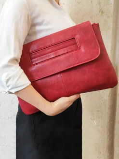 Women Large Capacity Commuting Magnetic Clutch Bag with Crossbody Strap