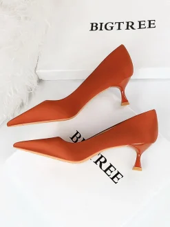 Women Minimalist Wineglass Heel Shallow Pumps
